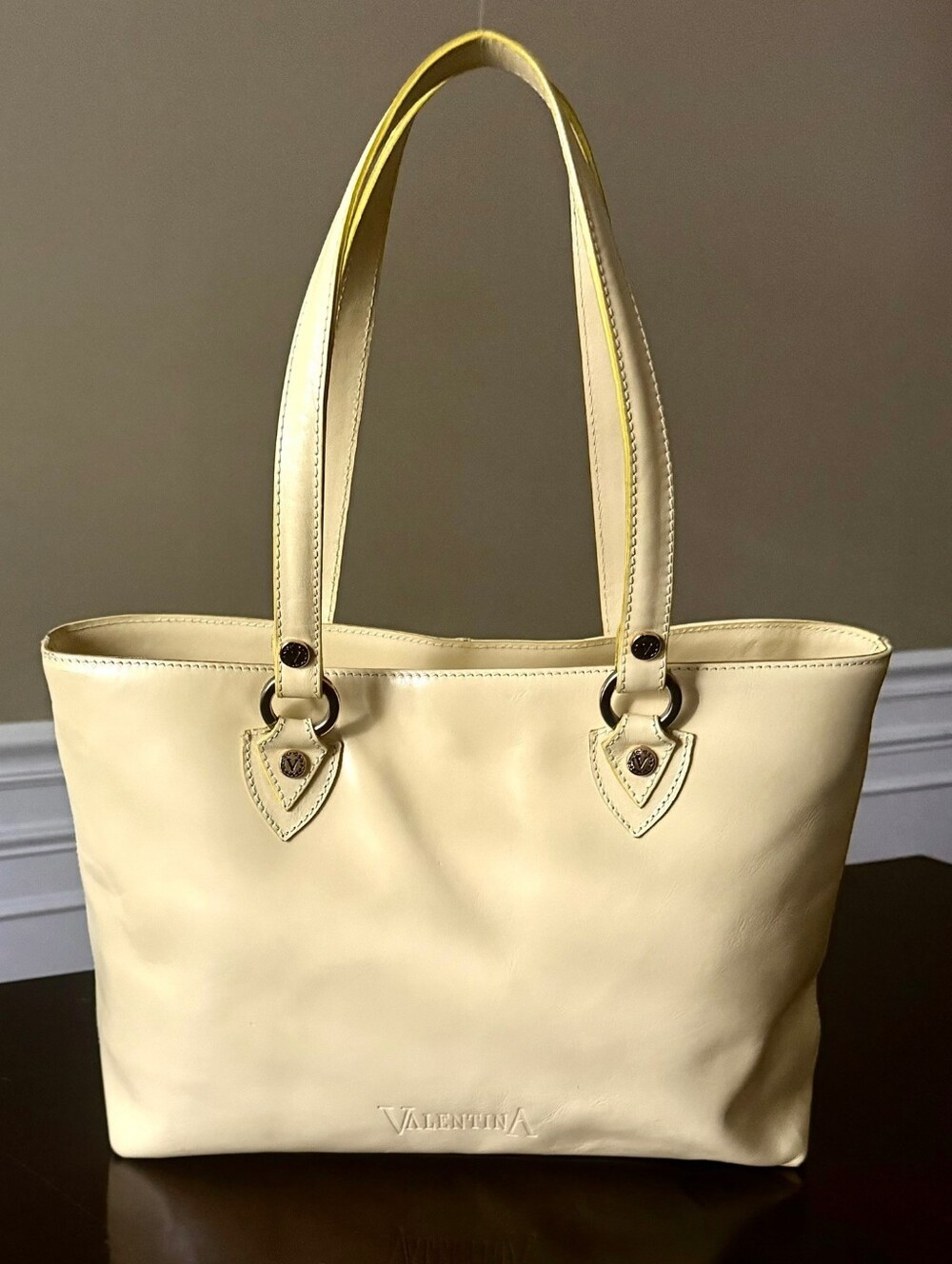 Valentina Italy Leather Tote in Buttercream
